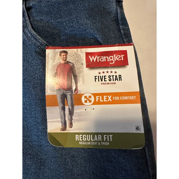 Wrangler Mens Jeans Five Star Regular Fit Flex Size 38x32 Medium Wash Denim - Picture 3 of 5